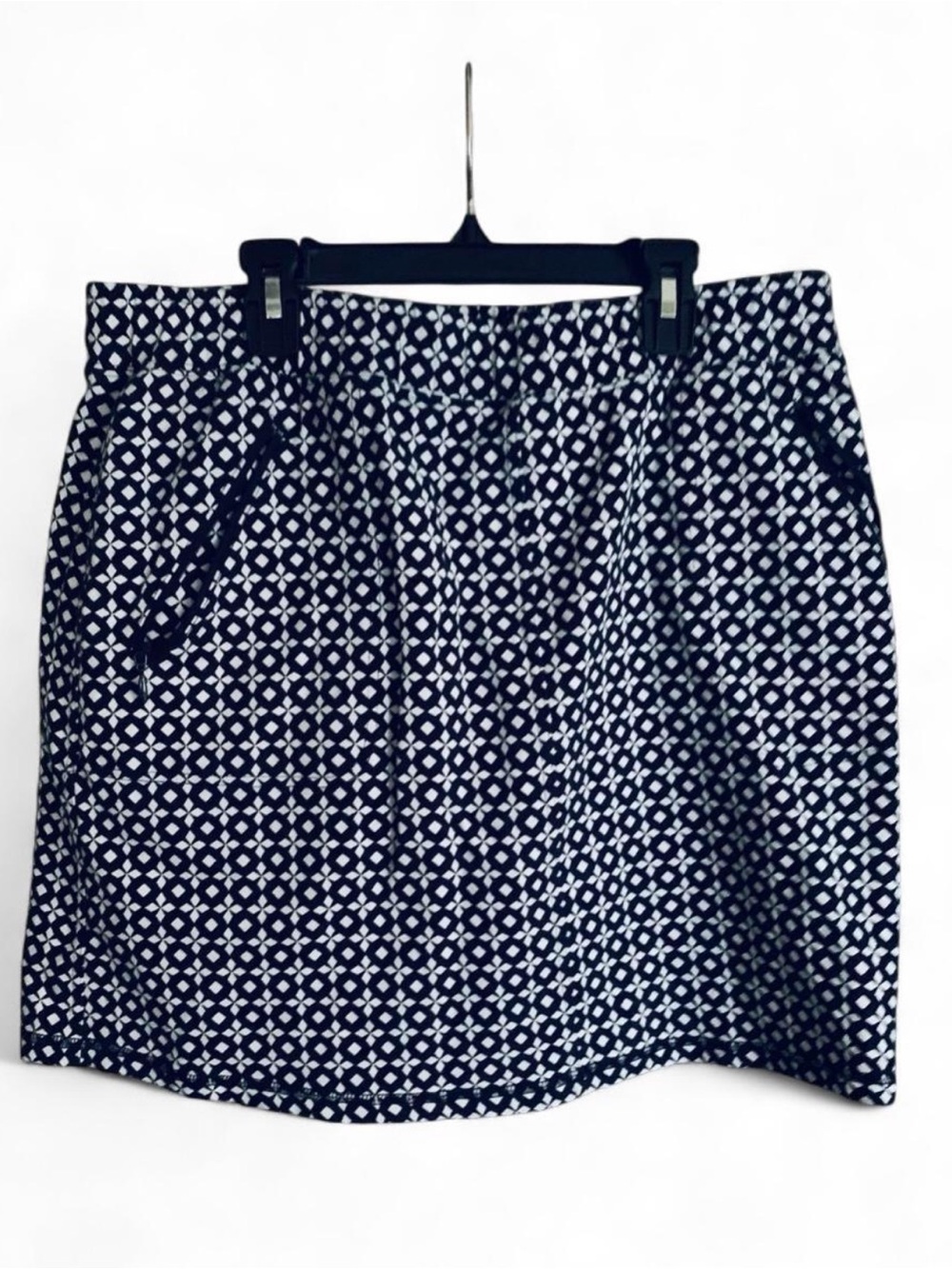 Talbots Navy  & White Patterned skort size 14